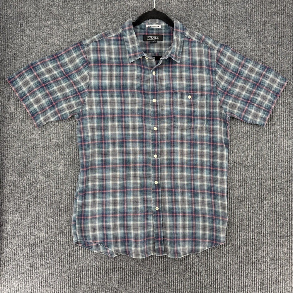 Ezekiel Mens Large Plaid Short Sleeve Button Down Shirt Blue Red ES183057F